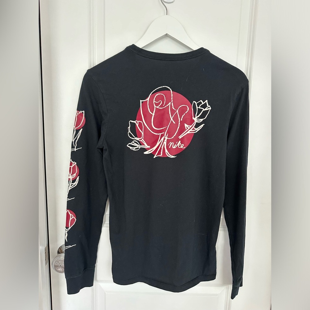Nike SB Long Sleeve Rose Print Sz S